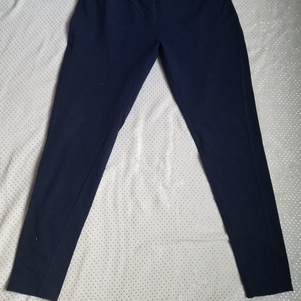 Queen Collection stretch pants Large - Picture 5 of 9
